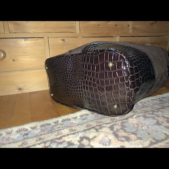 Brown suede tote - Picture 2 of 5